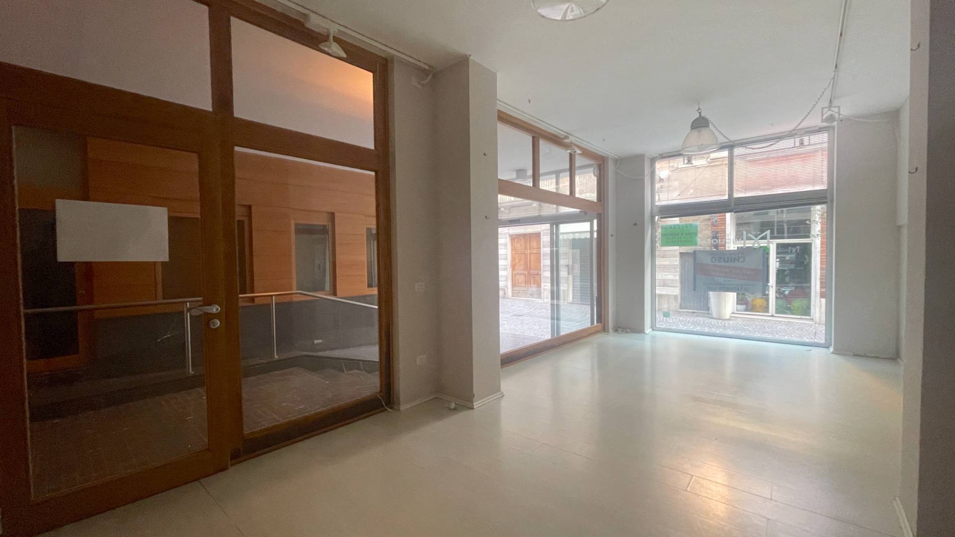 Locale Commerciale in affitto a San Benedetto del Tronto, Centralissima