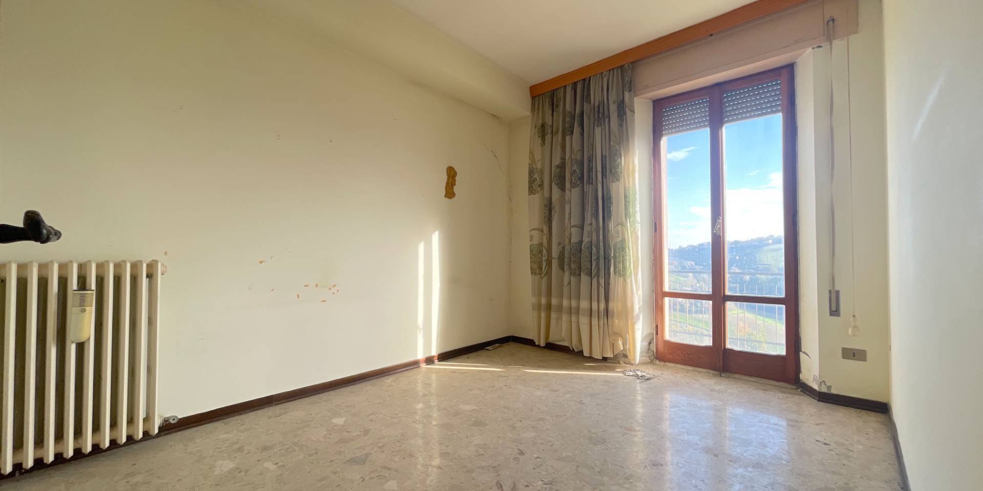 Casa cielo - terra in vendita a Castignano, Centrale / Centro Storico