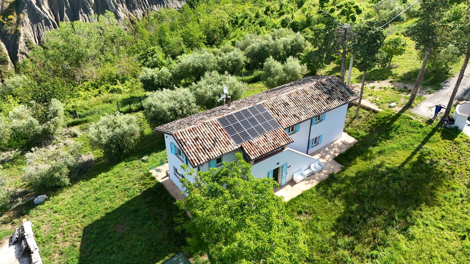 Casale Colonico Rustico in vendita a Castorano, Collinare