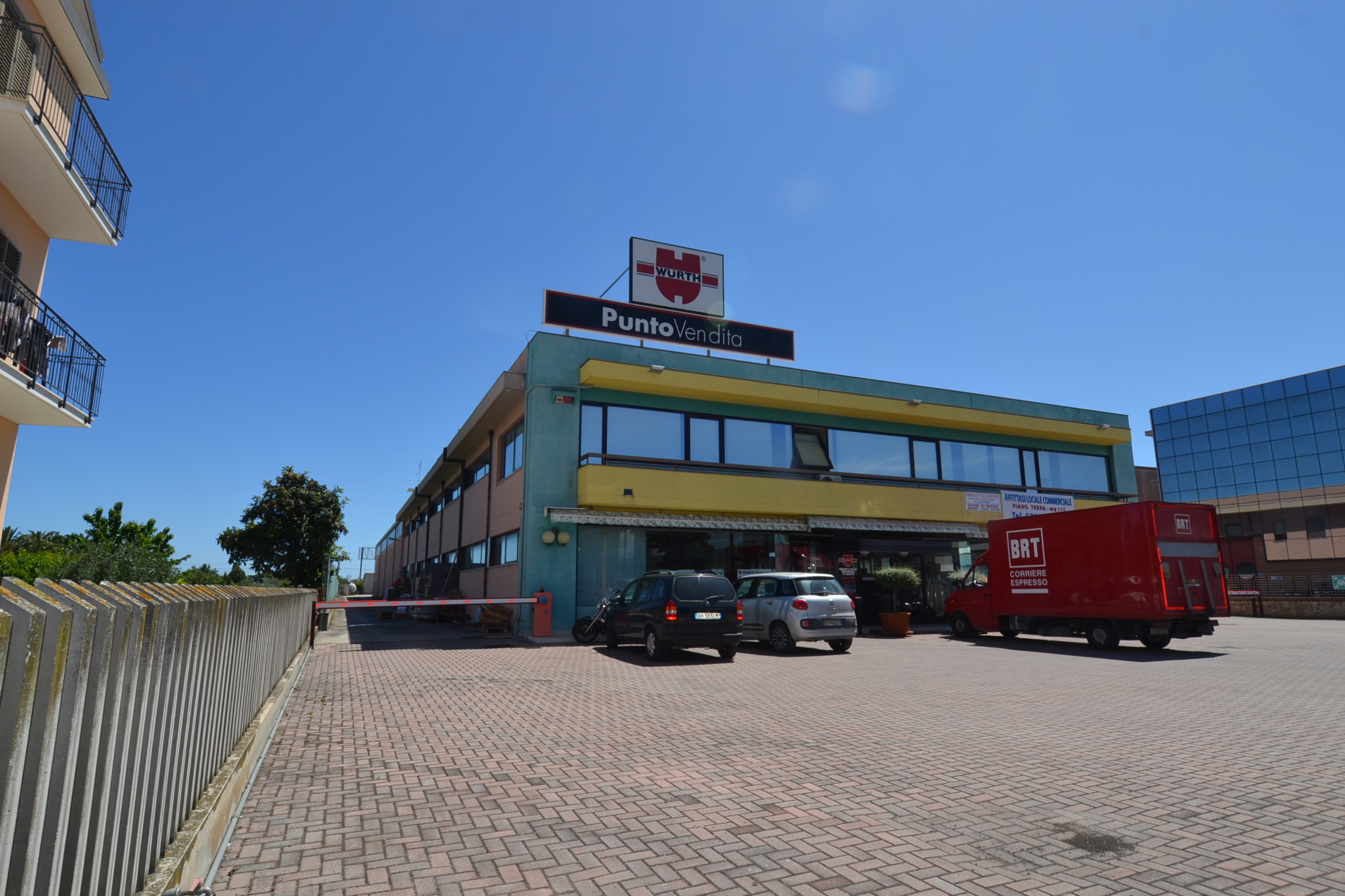 Ufficio / Studio Professionale in affitto a San Benedetto del Tronto, Porto D'ascoli residenziale