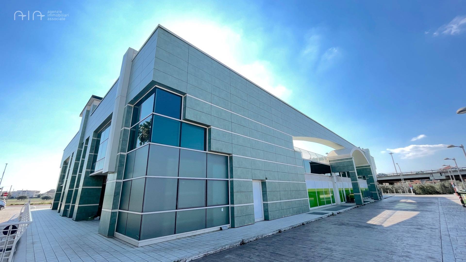 Ufficio / Studio Professionale in vendita a San Benedetto del Tronto, Porto D'ascoli residenziale