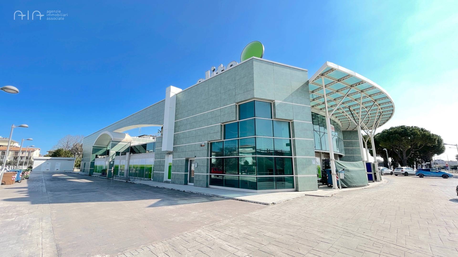 Ufficio / Studio Professionale in vendita a San Benedetto del Tronto, Porto D'ascoli residenziale