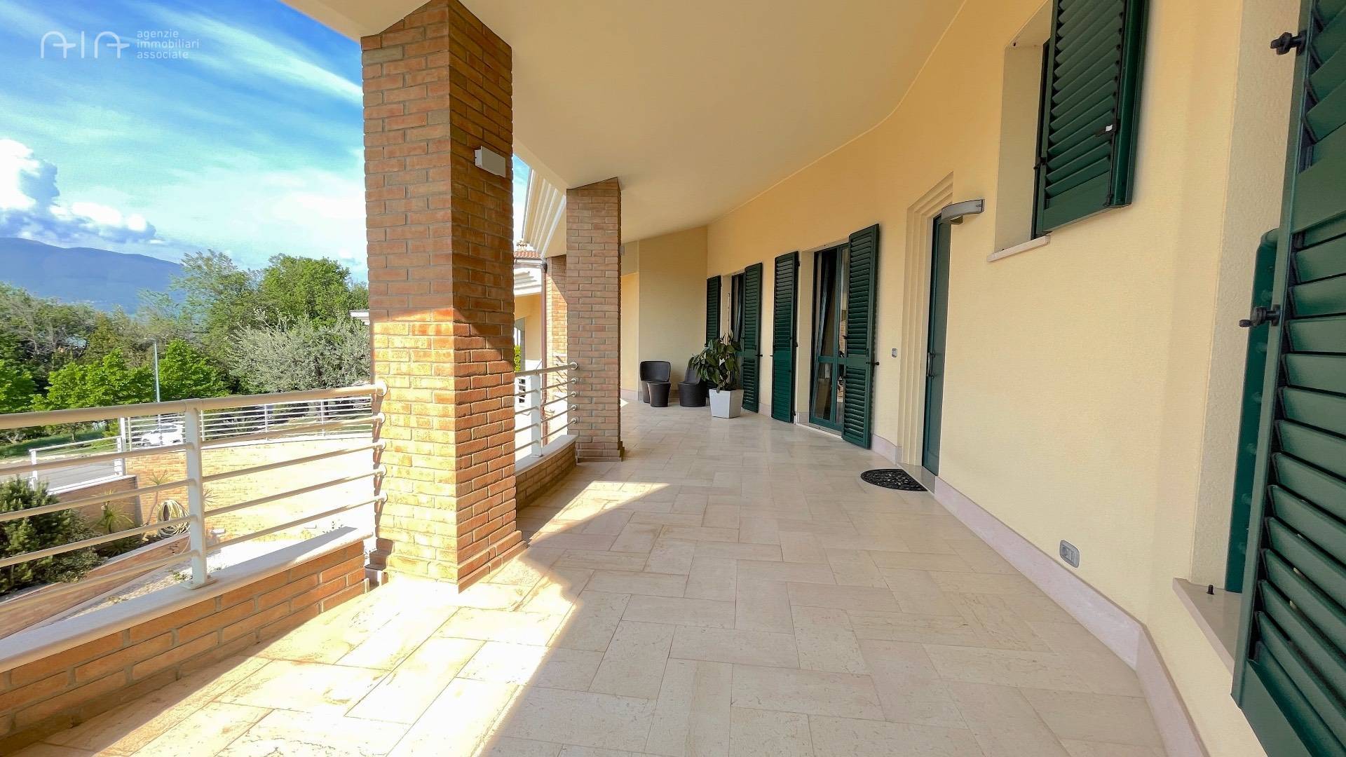 Villa singola in vendita a Castel di Lama, Piattoni