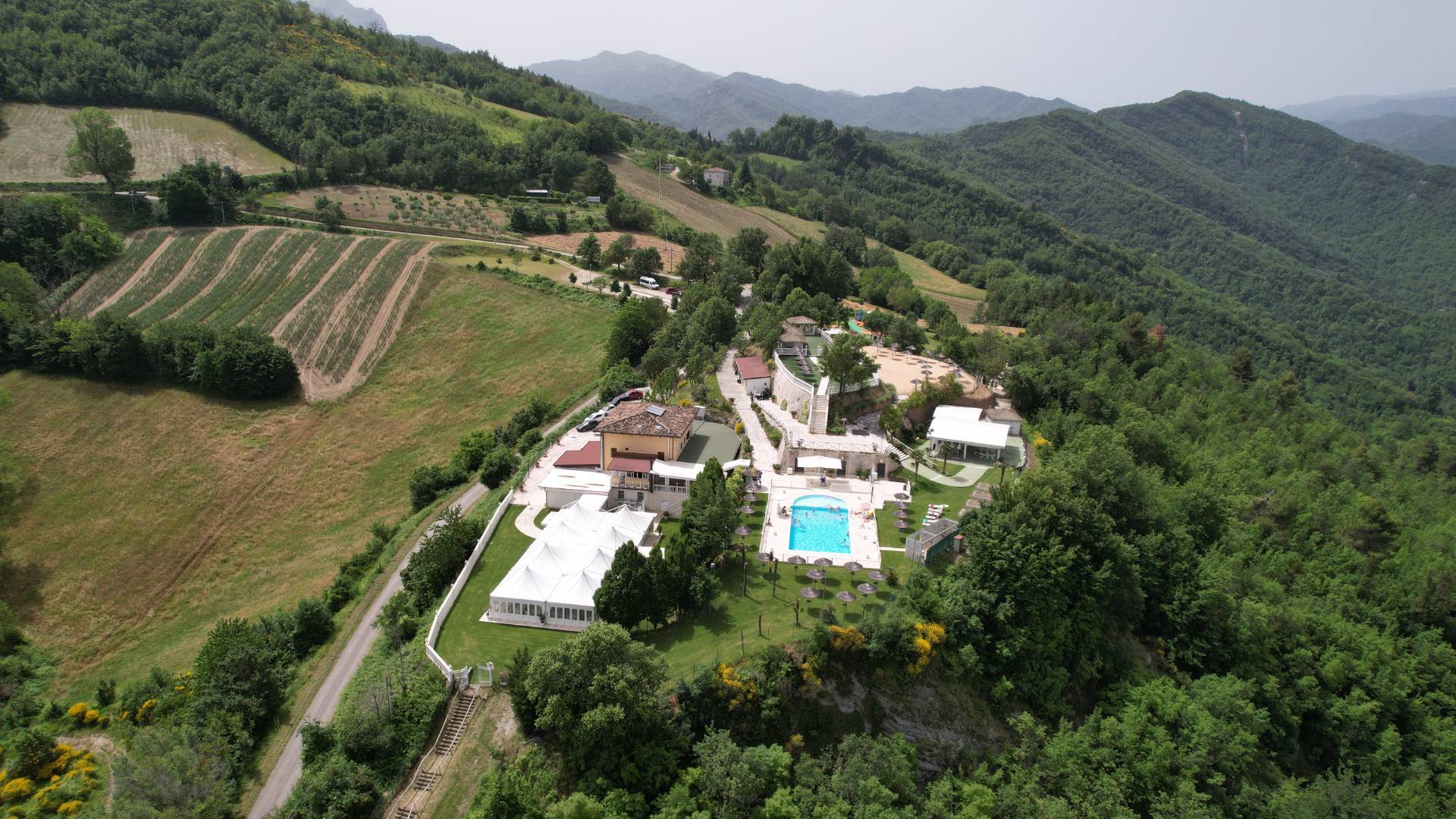 Casale Colonico Rustico in vendita a Ascoli Piceno, Rosara