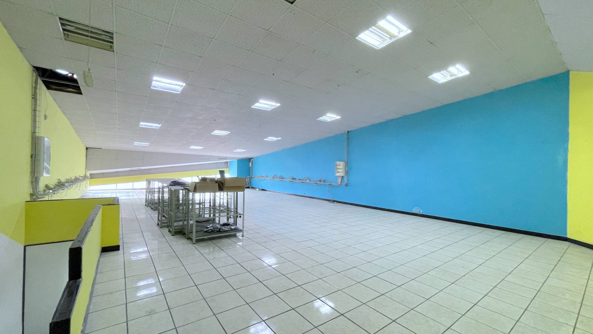 Locale Artigianale / Deposito in vendita a San Benedetto del Tronto, Residenziale Sud