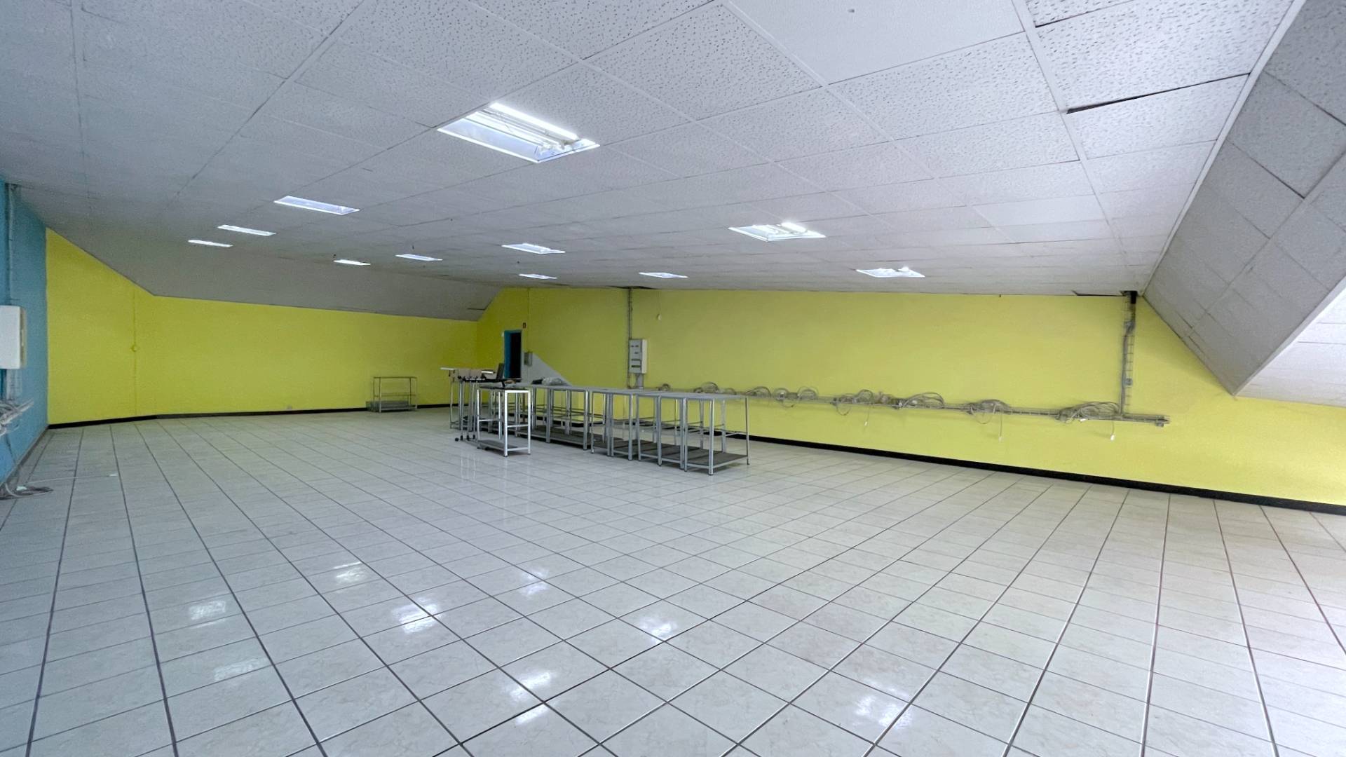 Locale Artigianale / Deposito in vendita a San Benedetto del Tronto, Residenziale Sud