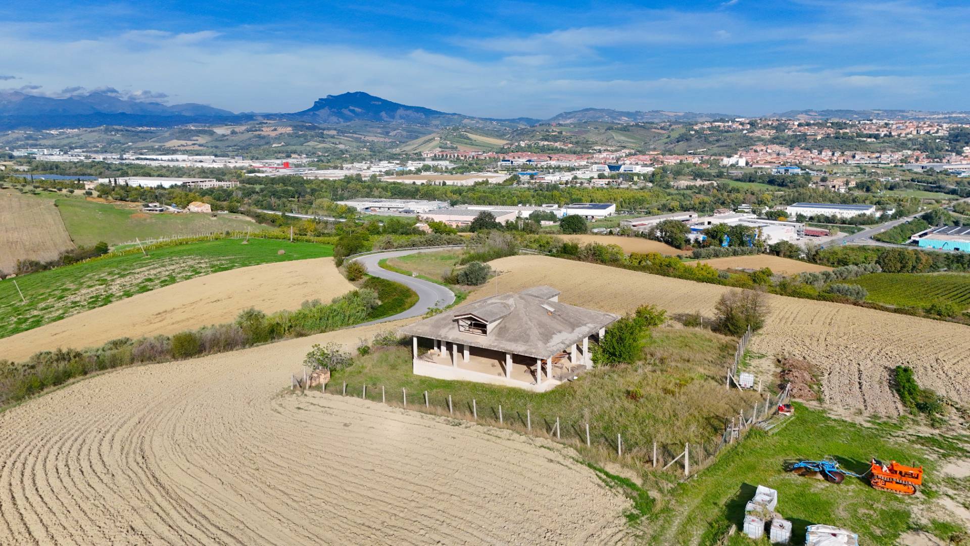 Villa singola in vendita a Ancarano, Collinare