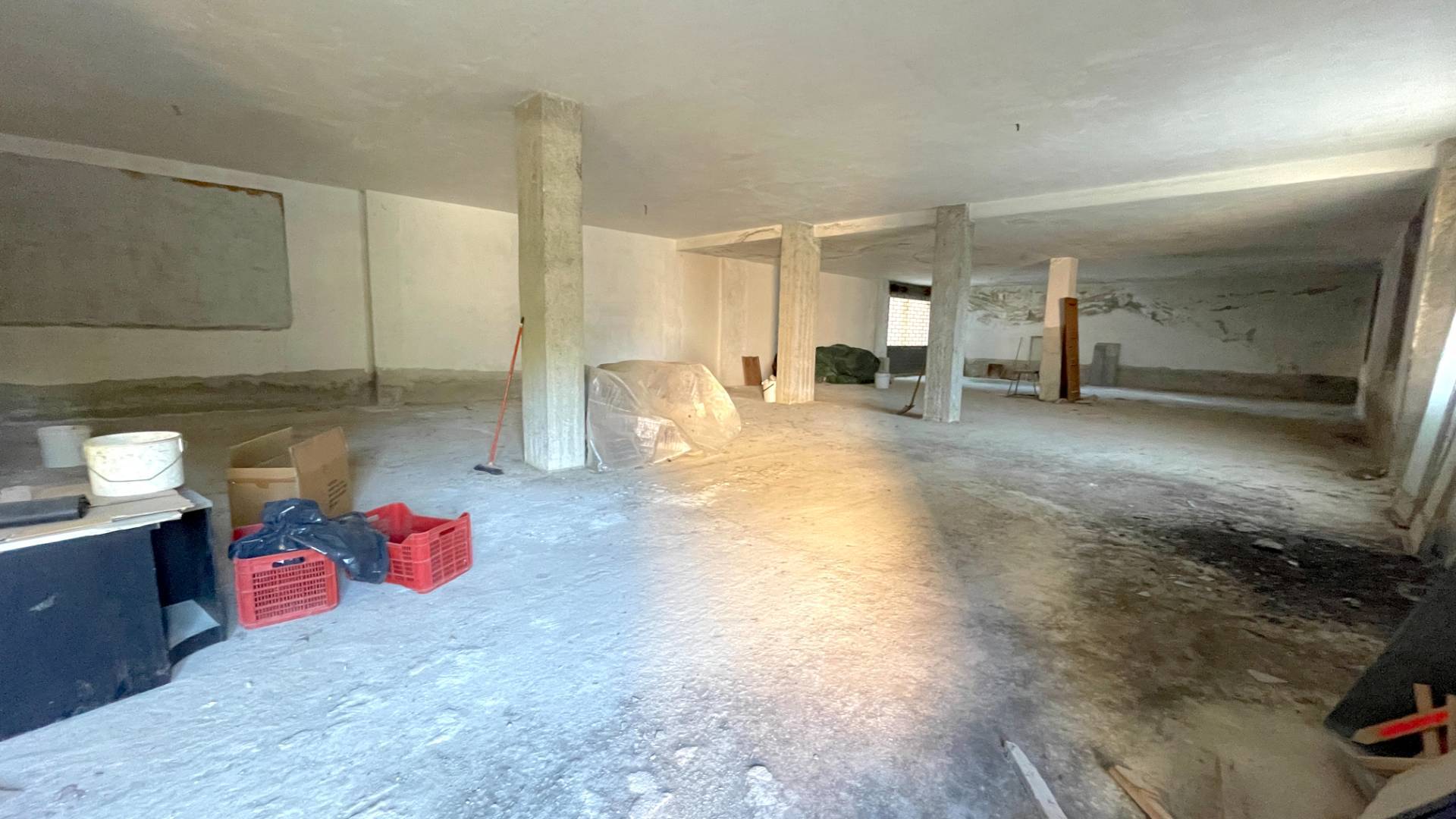 Locale Artigianale / Deposito in vendita a San Benedetto del Tronto, Residenziale nord