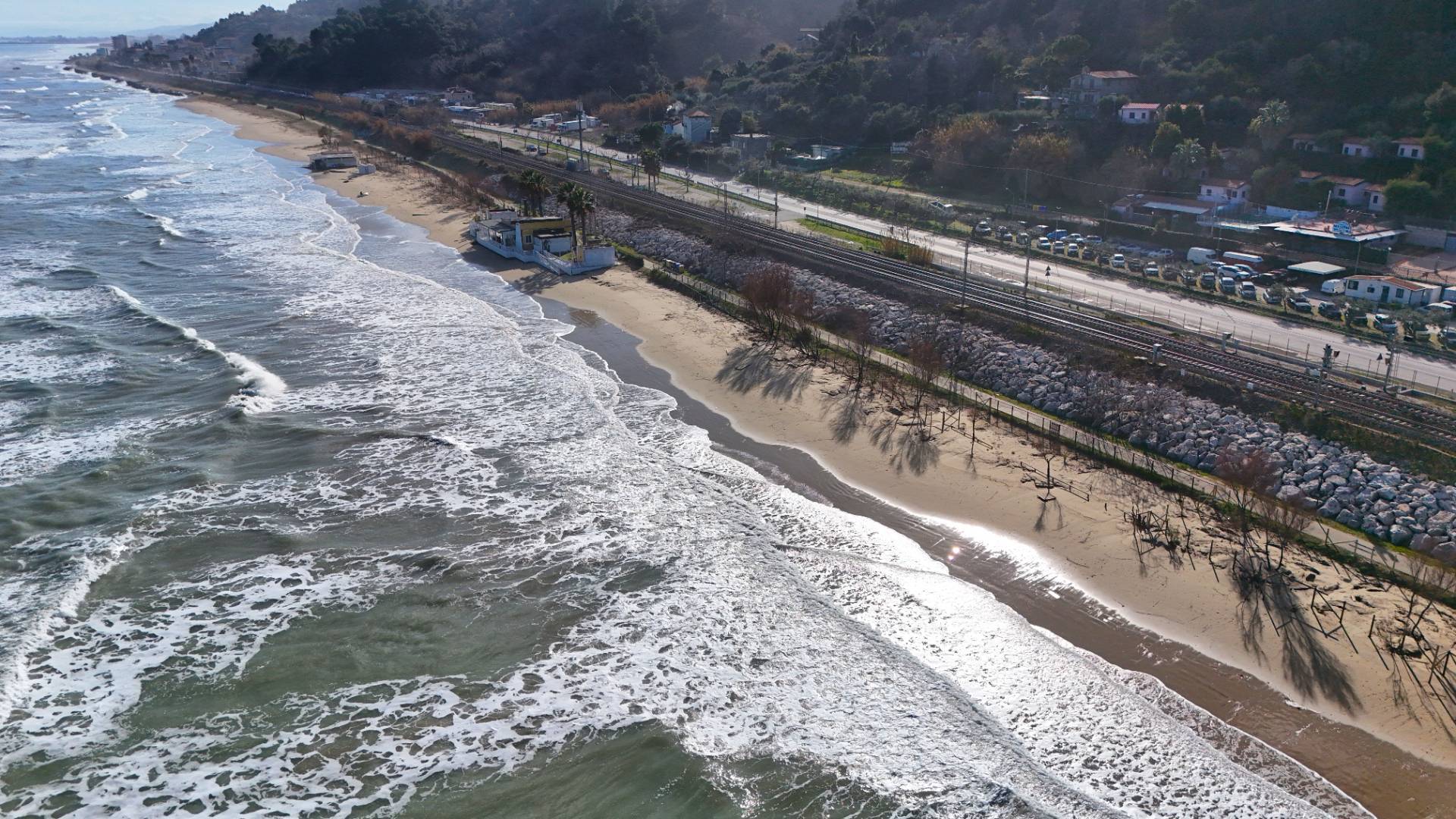 Terreno Agricolo (con / Senza Piccolo Prefabbricato) in vendita a Cupra Marittima, Lungomare (al Di 
