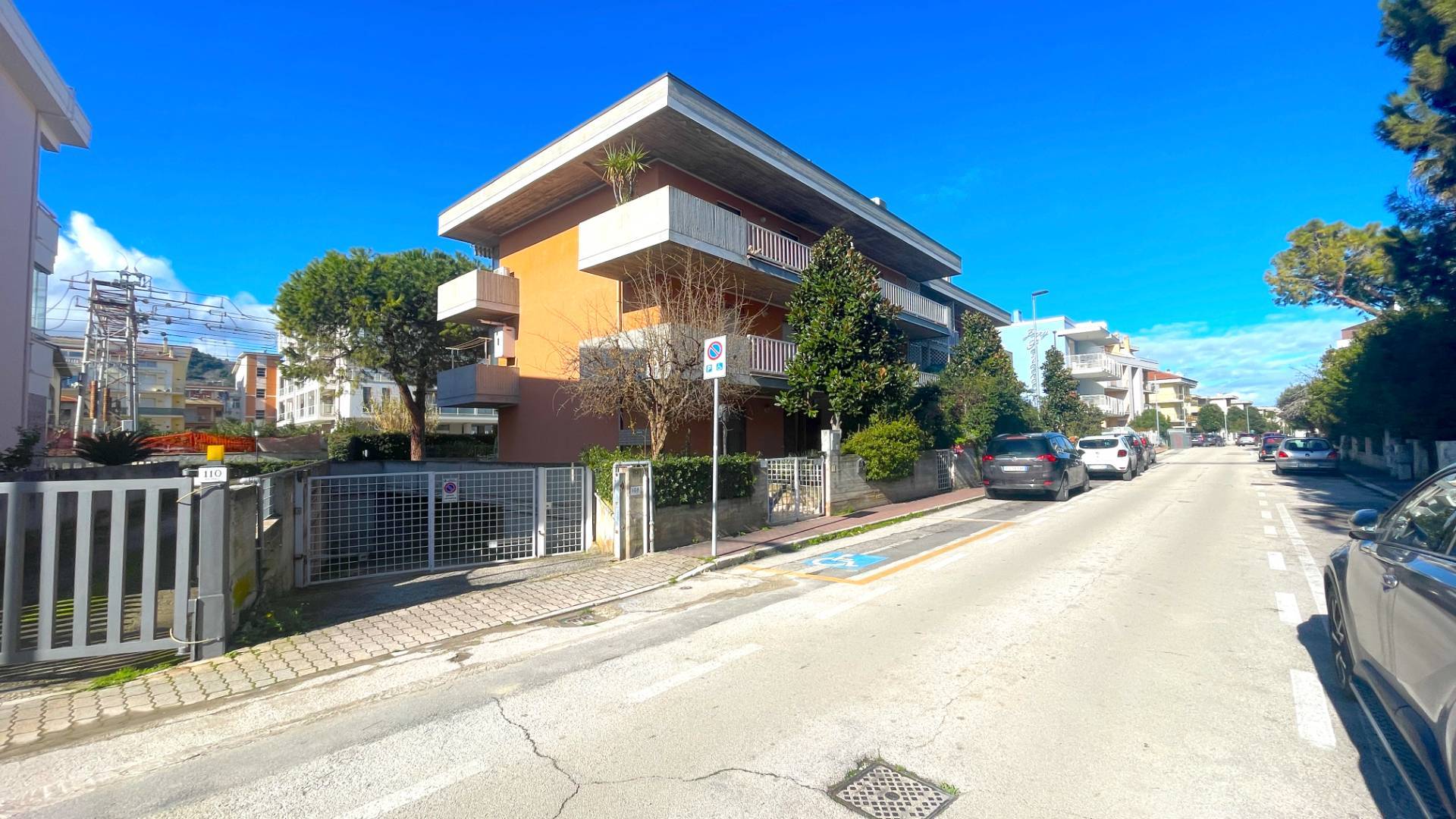 Appartamento in vendita a Grottammare, Lungomare sud (zona tra spiaggia e ferrovia, a sud del Tesino