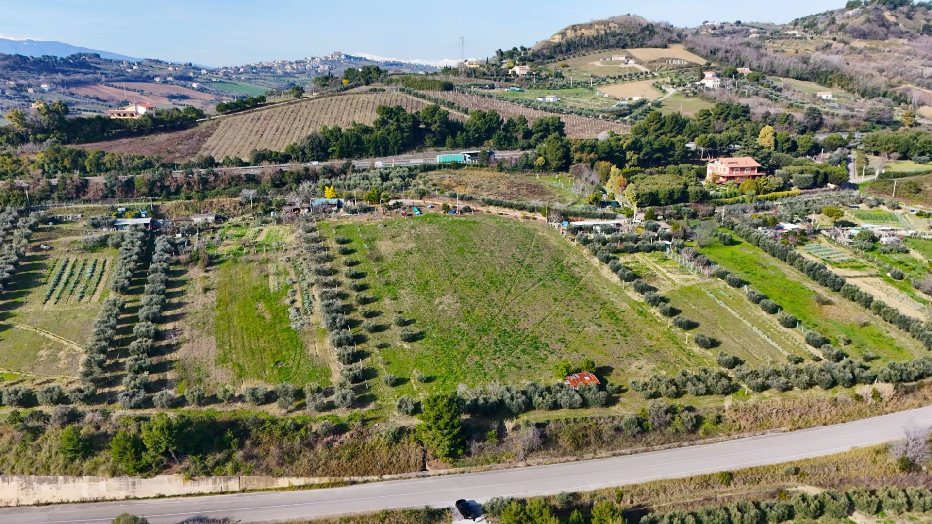 Terreno Agricolo (con / Senza Piccolo Prefabbricato) in vendita a San Benedetto del Tronto, Residenz