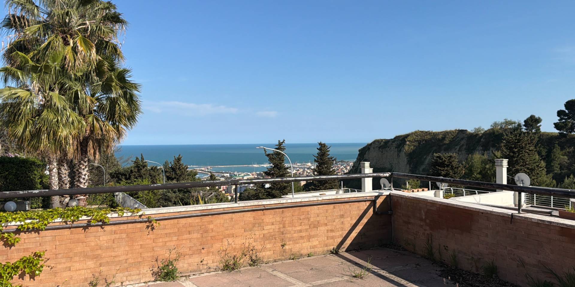 Villa singola in vendita a Grottammare, Collinare (zona di campagna interna)