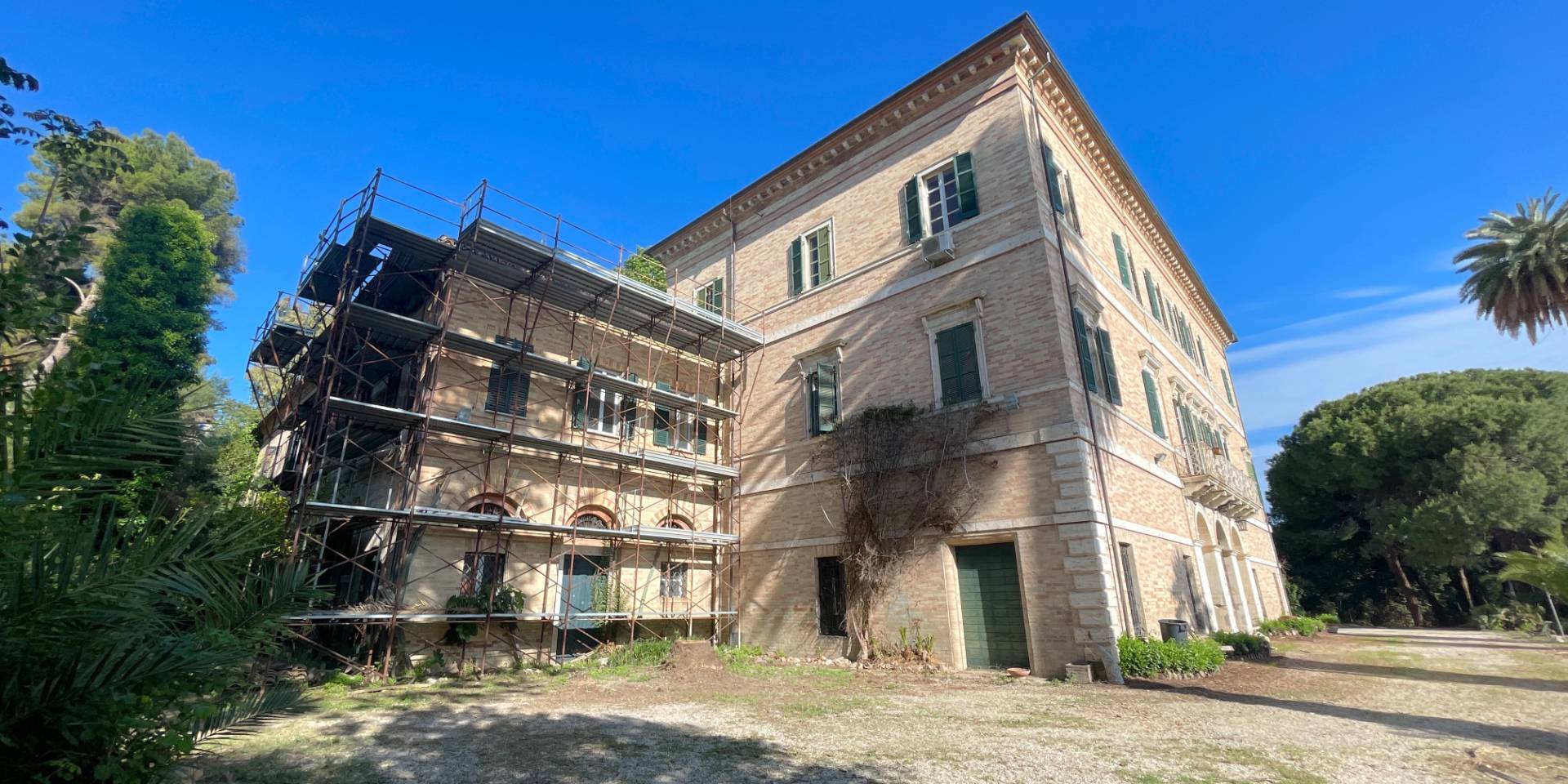Villa singola in vendita a San Benedetto del Tronto, Residenziale Sud