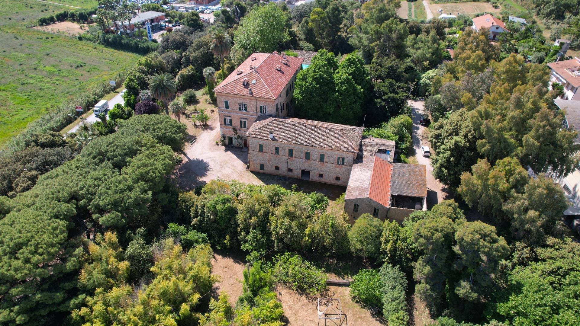 Villa singola in vendita a San Benedetto del Tronto, Residenziale Sud