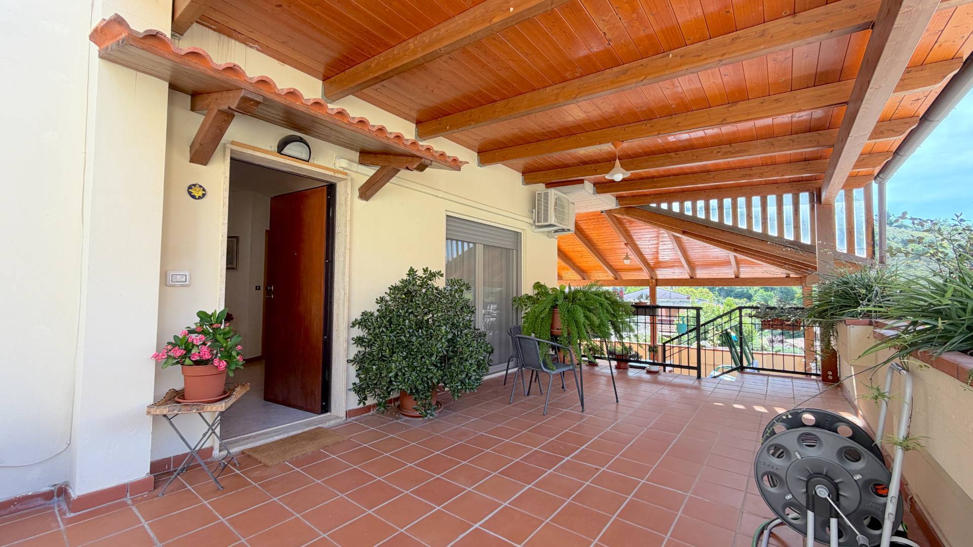 Villino a schiera / bifamiliare in vendita a Ascoli Piceno, Monticelli Alto