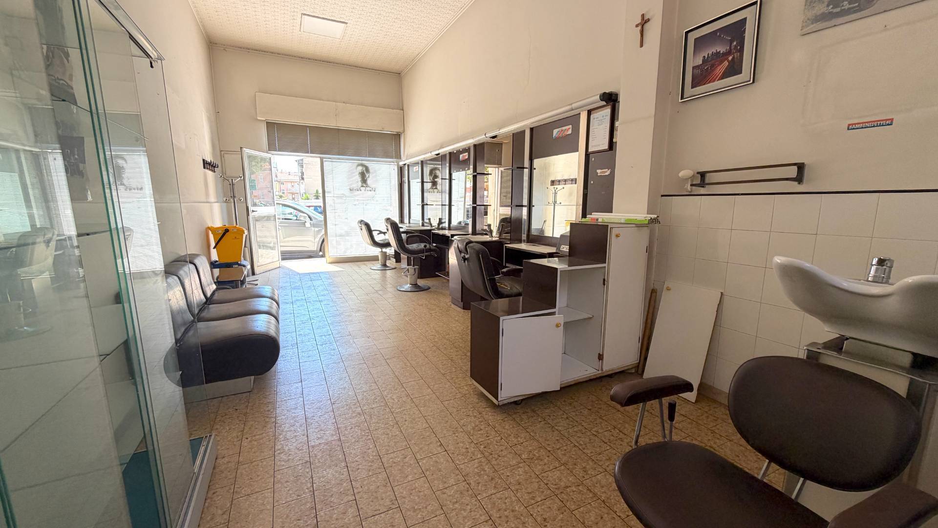 Locale Commerciale in affitto a San Benedetto del Tronto, Centralissima