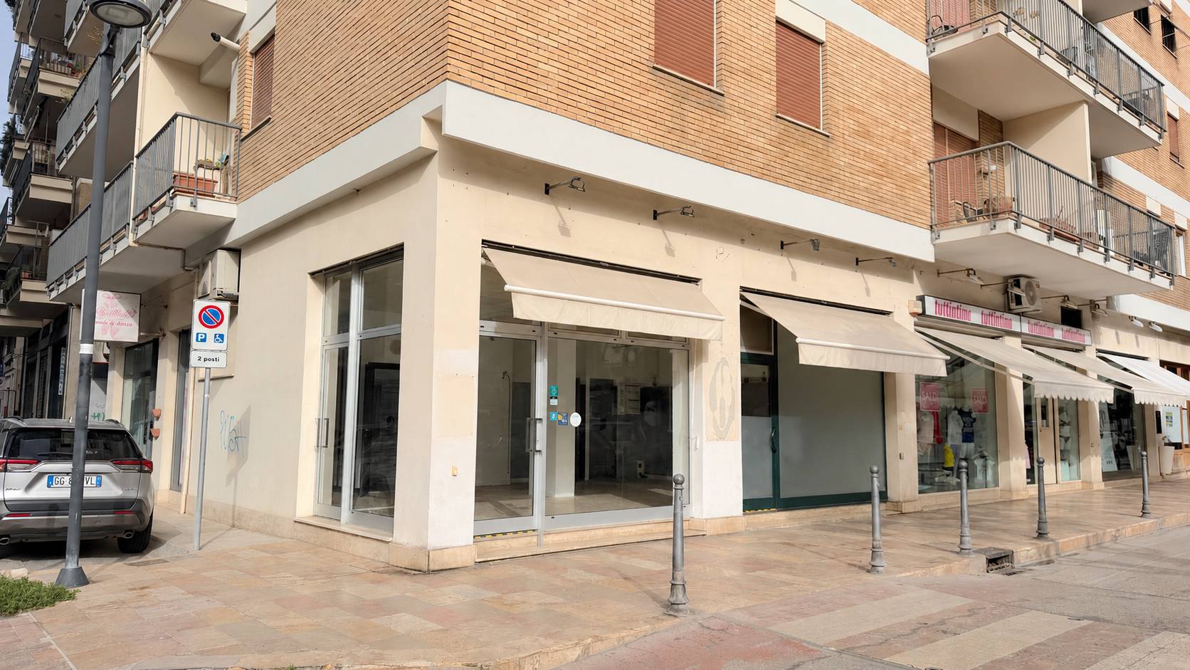 Locale Commerciale in affitto a San Benedetto del Tronto, Centralissima