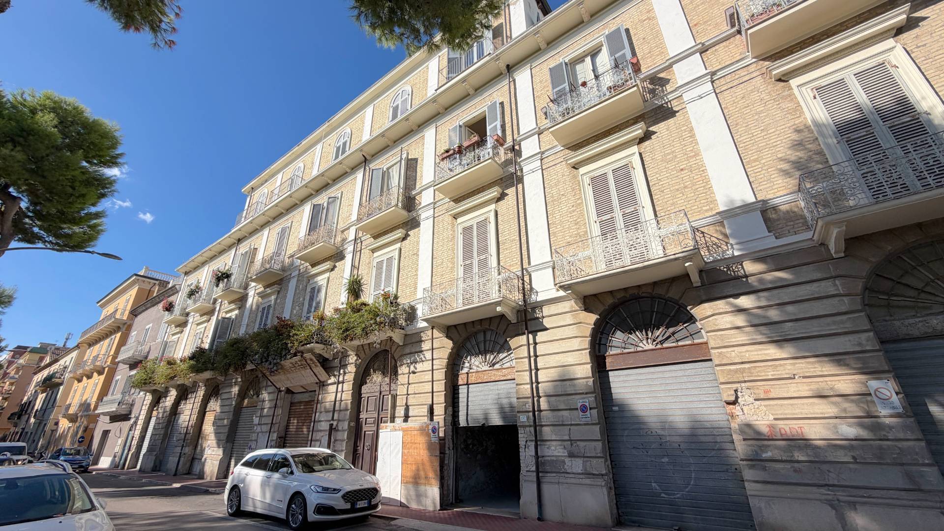 Appartamento in vendita a Grottammare, Centrale (tra La ss16 e ferrovia, fino al fiume Tesino)