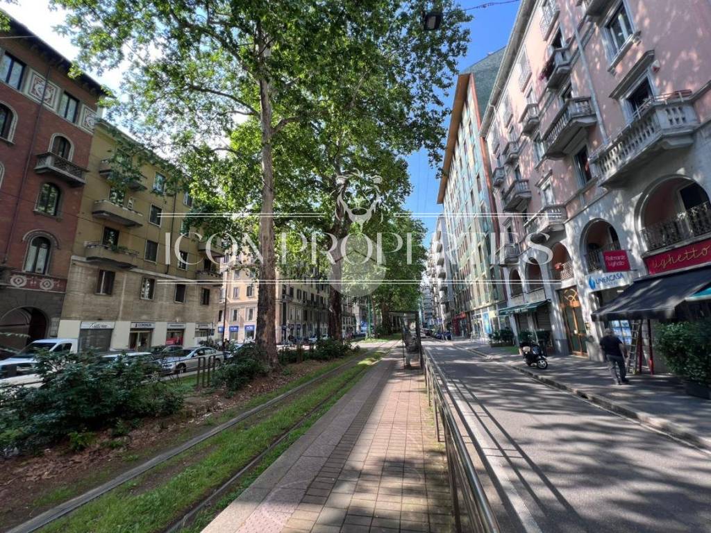 Negozio in affitto a Milano, Montenero
