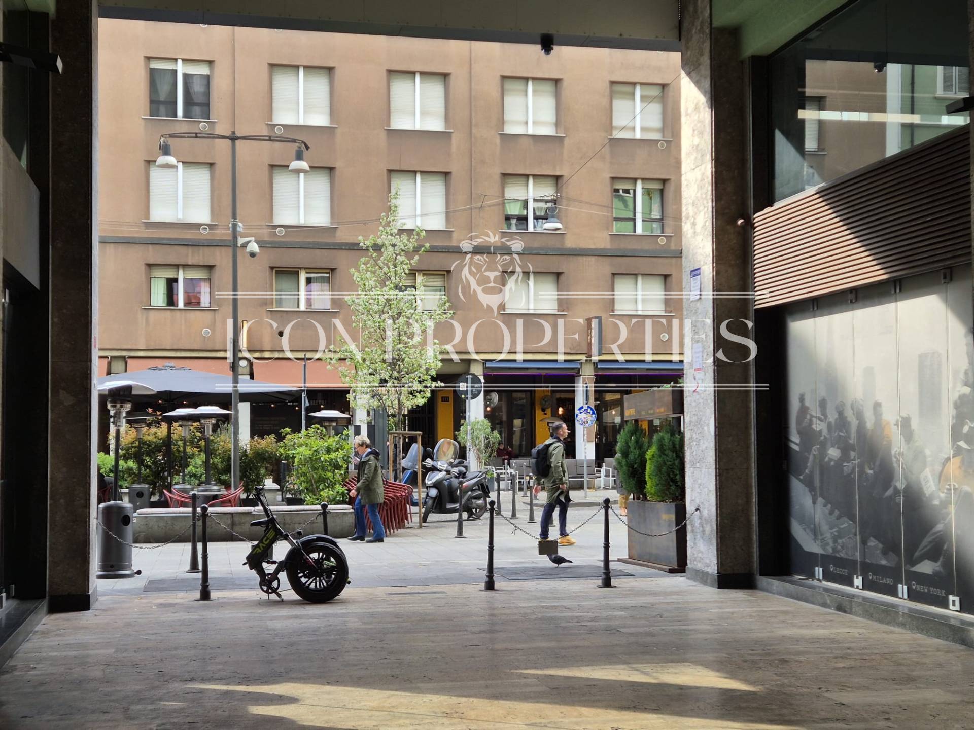 Negozio in affitto a Milano, C.so Garibaldi