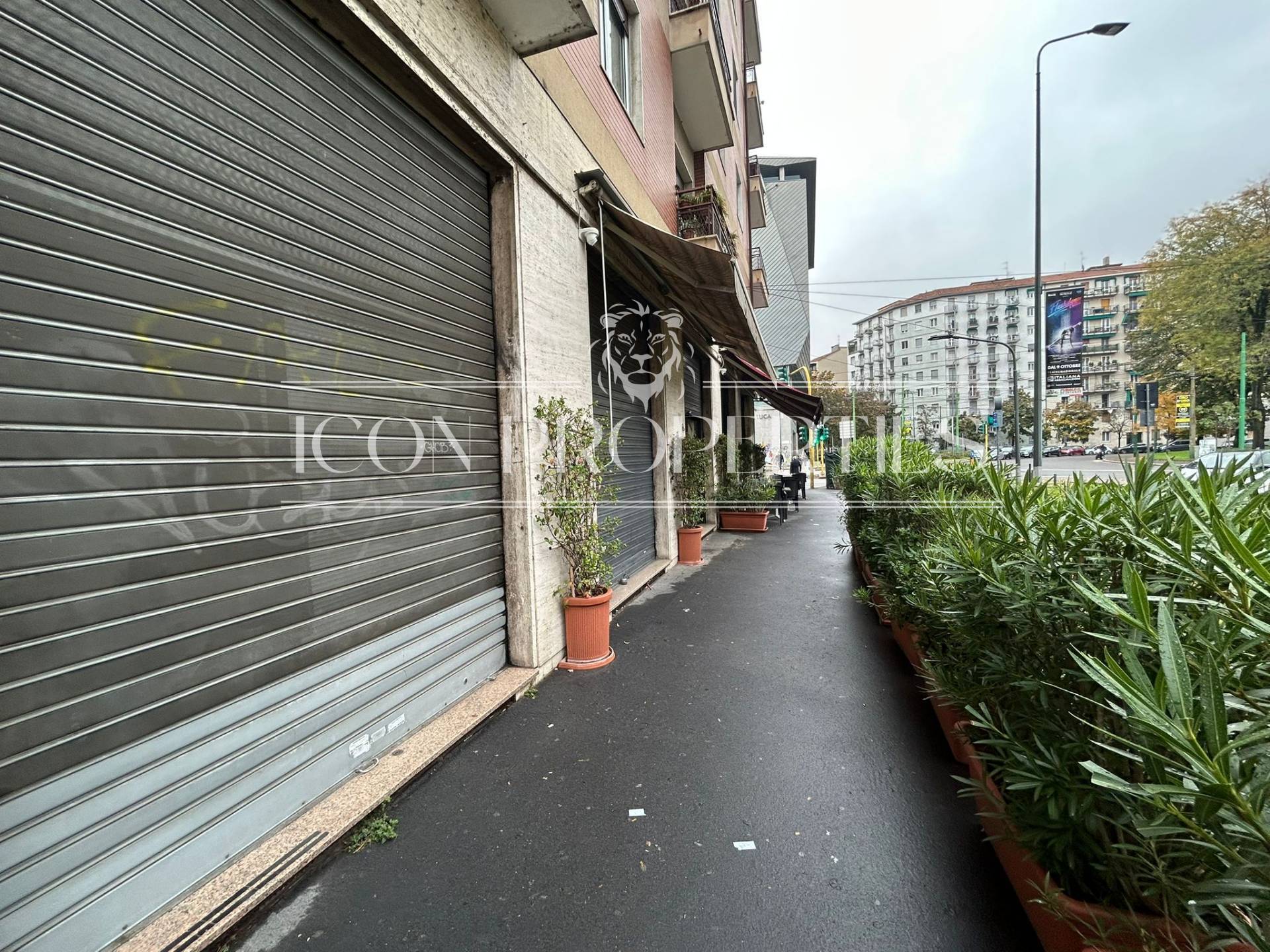 Negozio in vendita a Milano, Fiera