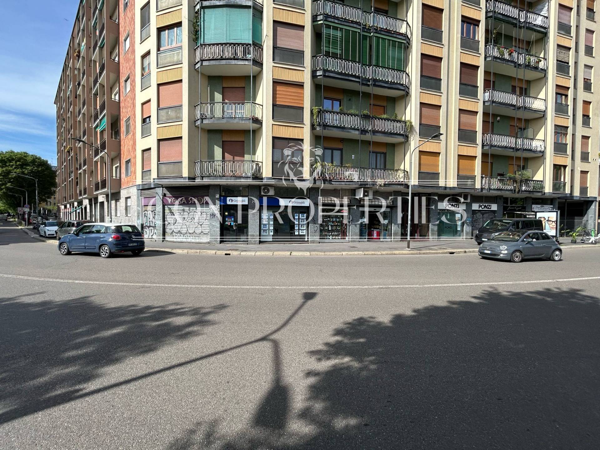 Negozio in vendita a Milano, Navigli