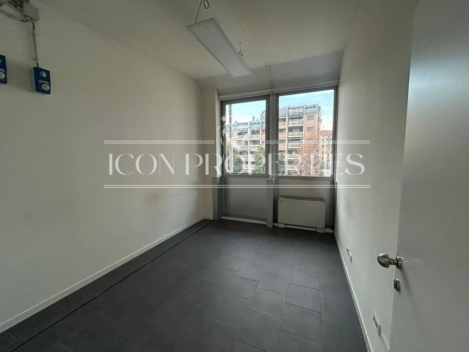 Ufficio in affitto a Milano, Tortona