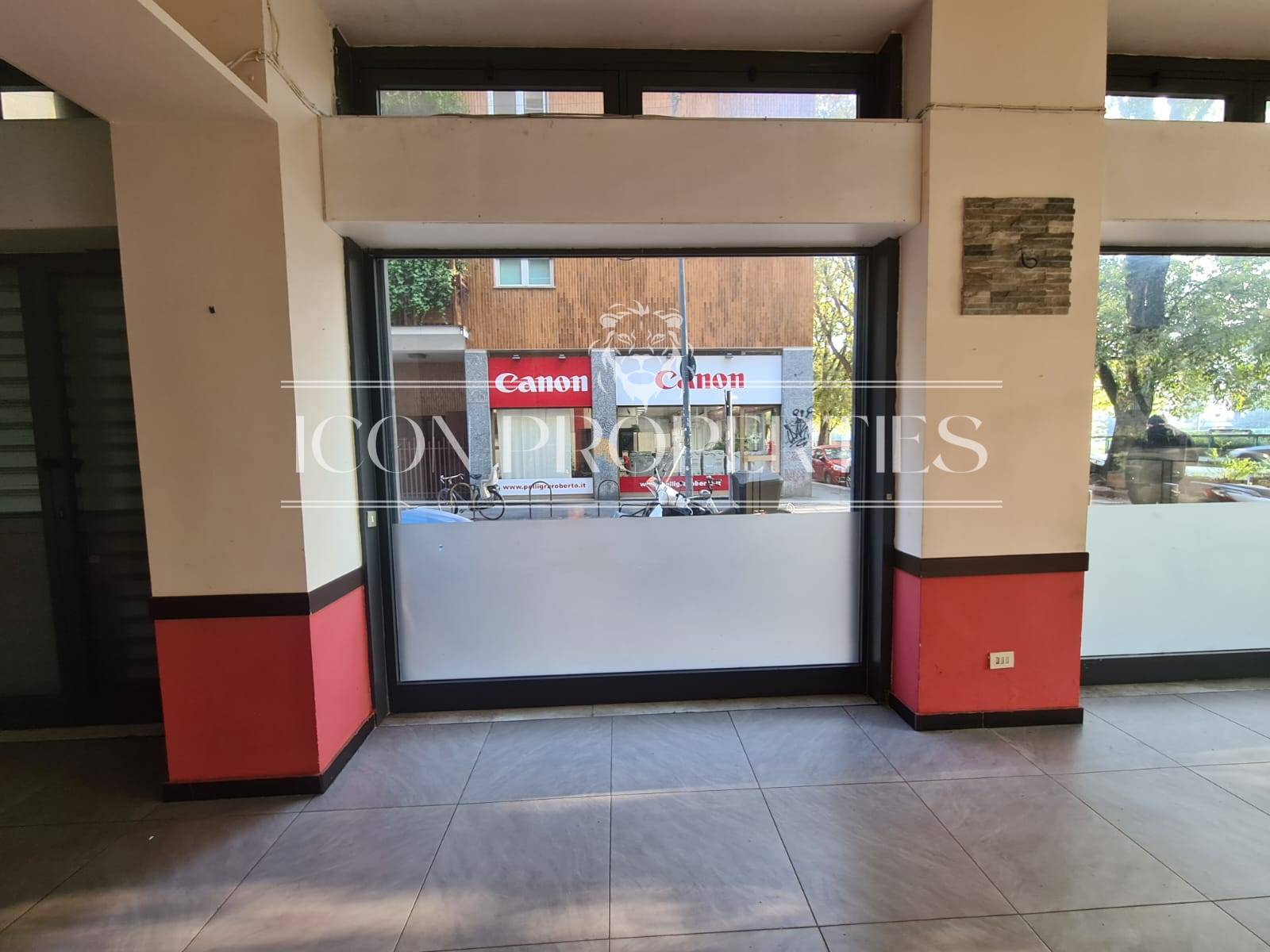 Negozio in affitto a Milano, Navigli