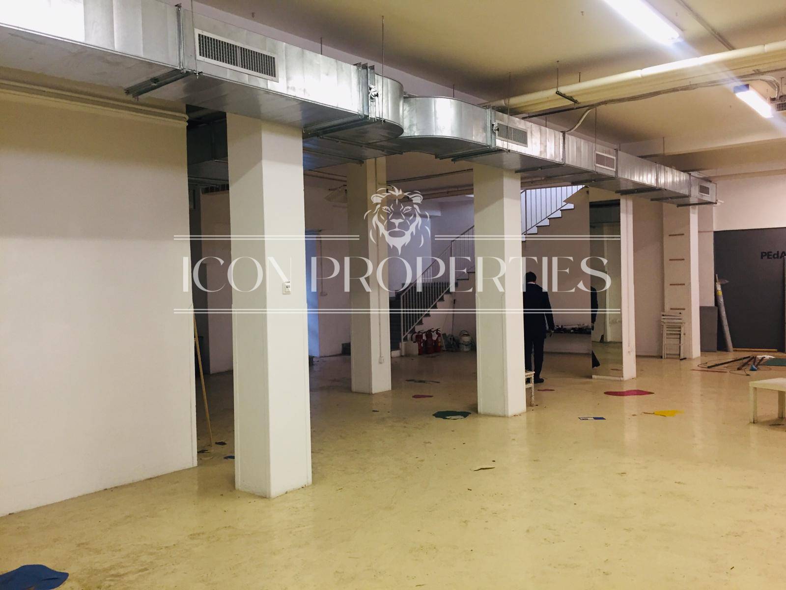 Ufficio in vendita a Milano, P.ta Vittoria