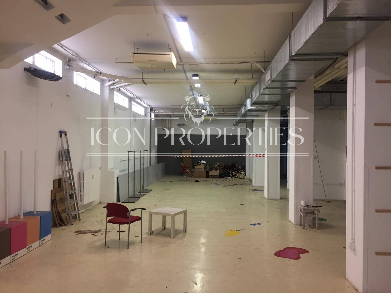 Ufficio in vendita a Milano, P.ta Vittoria