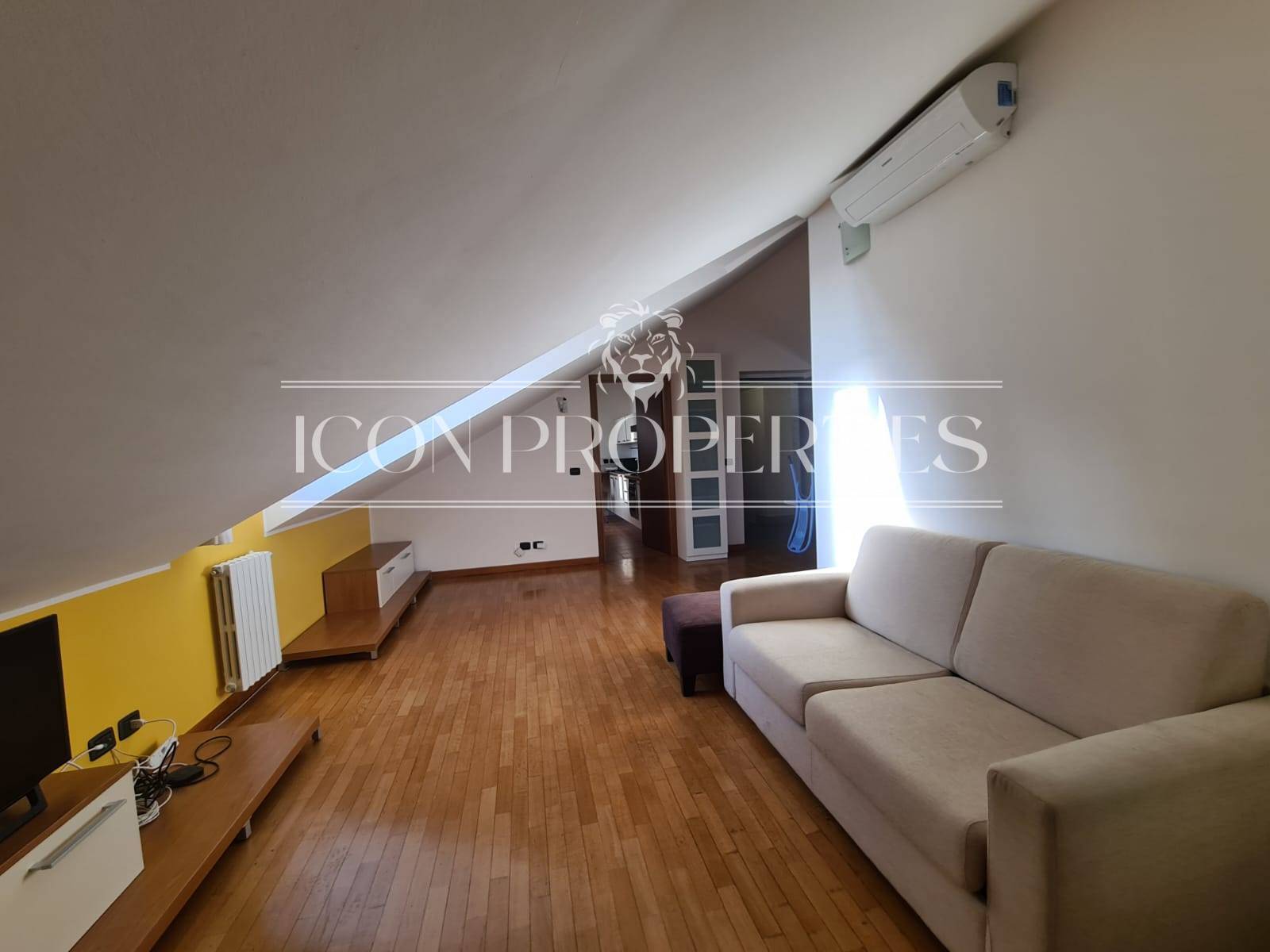 Appartamento in affitto a Milano, Duomo