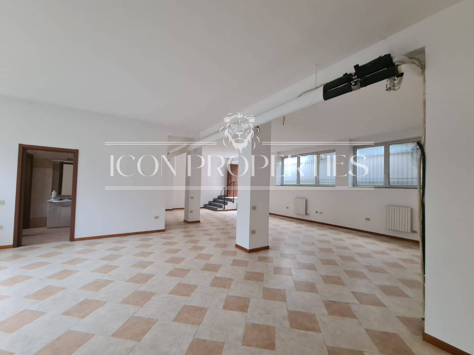 Laboratorio in vendita a Milano, Precotto