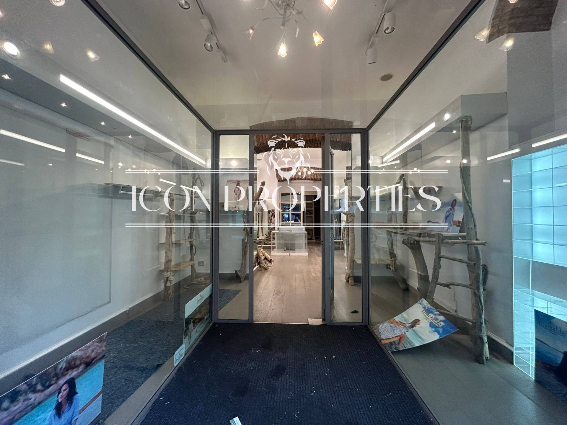 Negozio in affitto a Milano, De Angeli