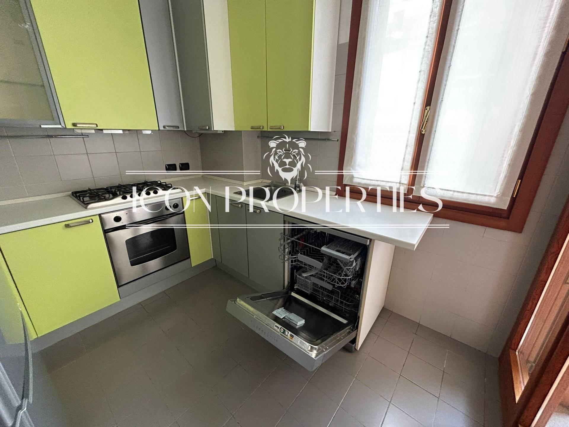 Appartamento in affitto a Milano, * Brera, Moscova, Repubblica, Cavour, H F.B. Fratelli