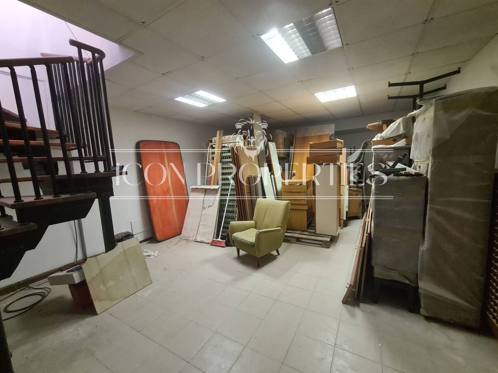 Negozio in vendita a Milano, De Angeli