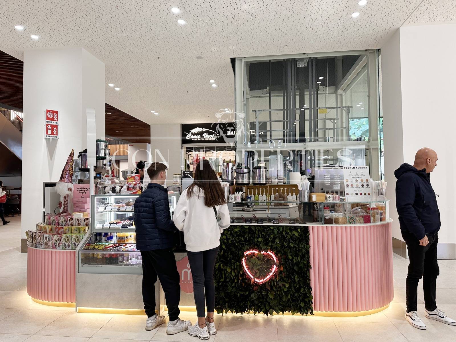 Negozio in affitto a Milano, Loreto