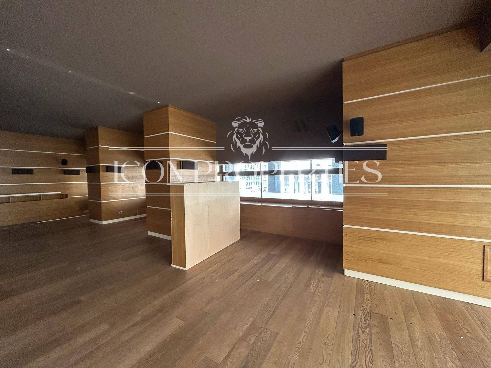 Ufficio in affitto a Milano, Repubblica