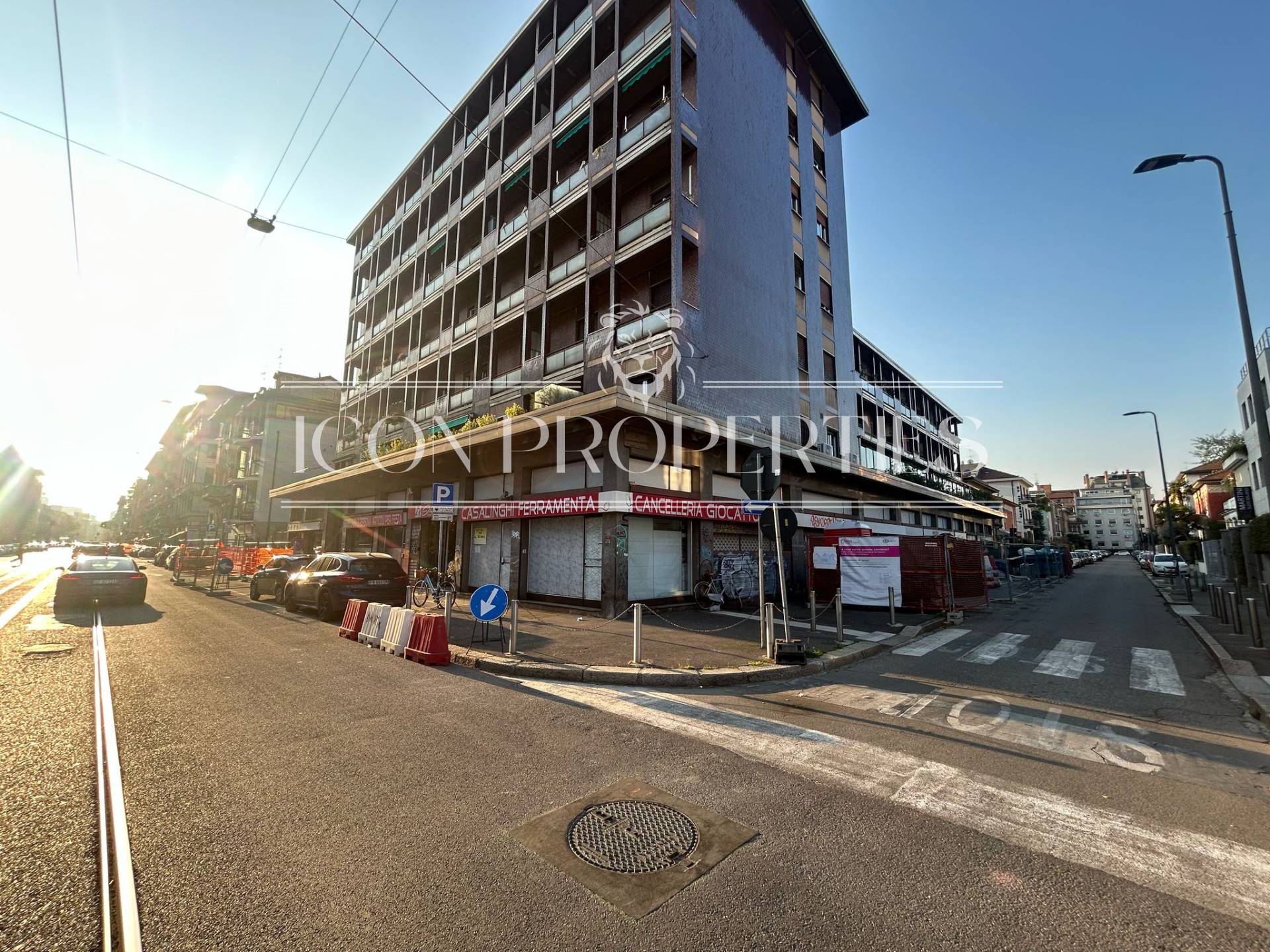 Negozio in vendita a Milano, Loreto