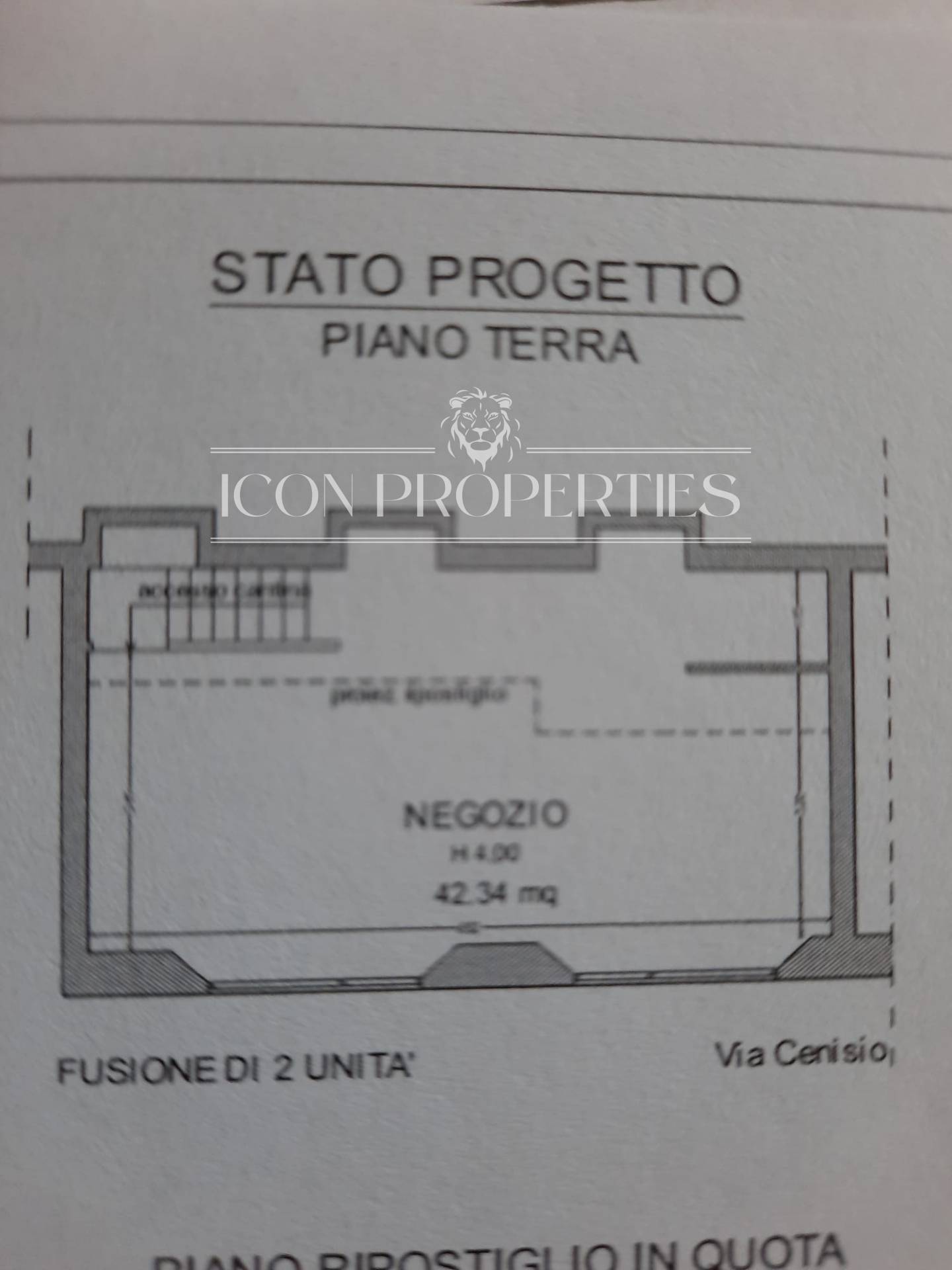 Negozio in vendita a Milano, Cenisio