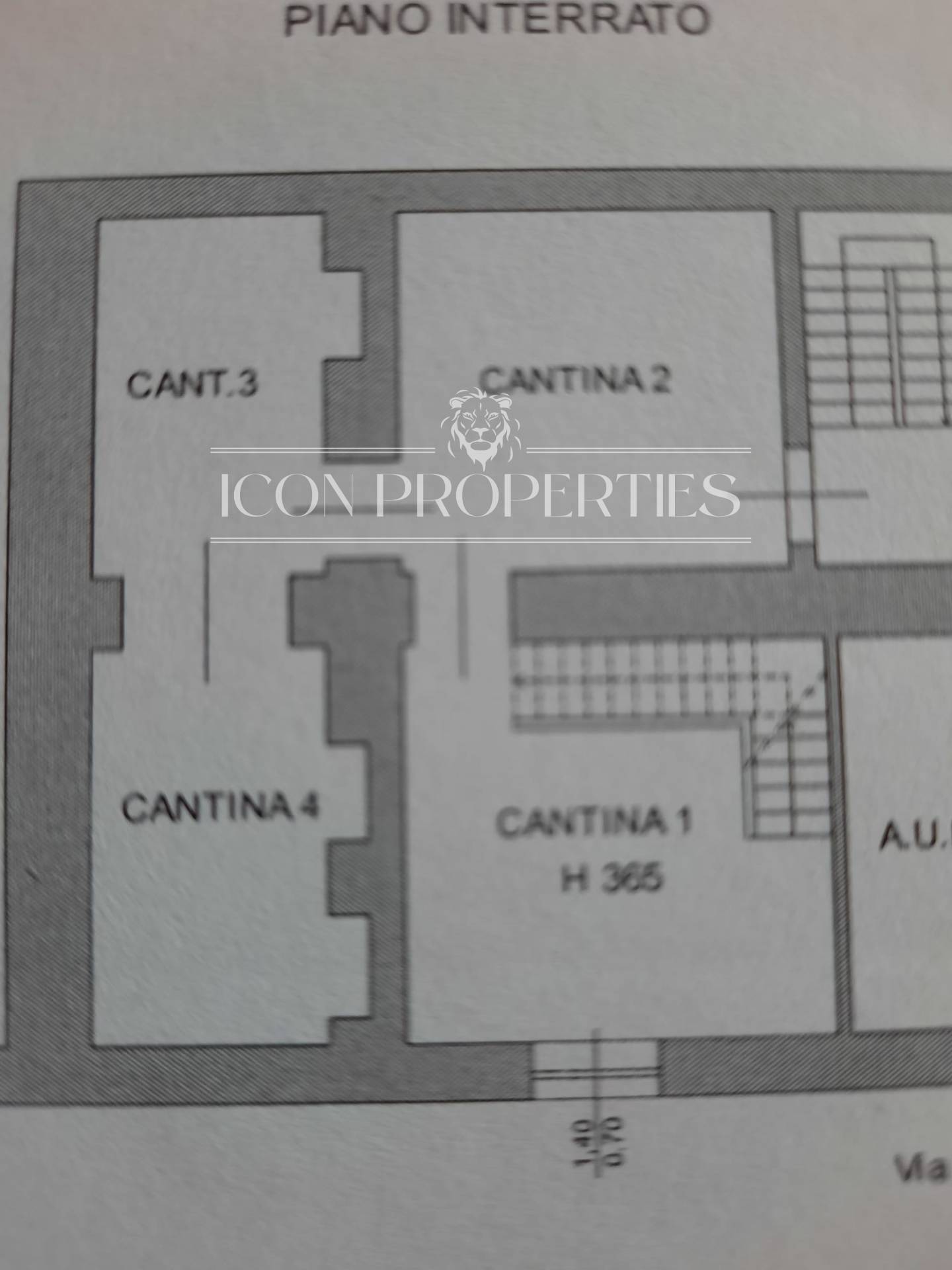 Negozio in vendita a Milano, Cenisio