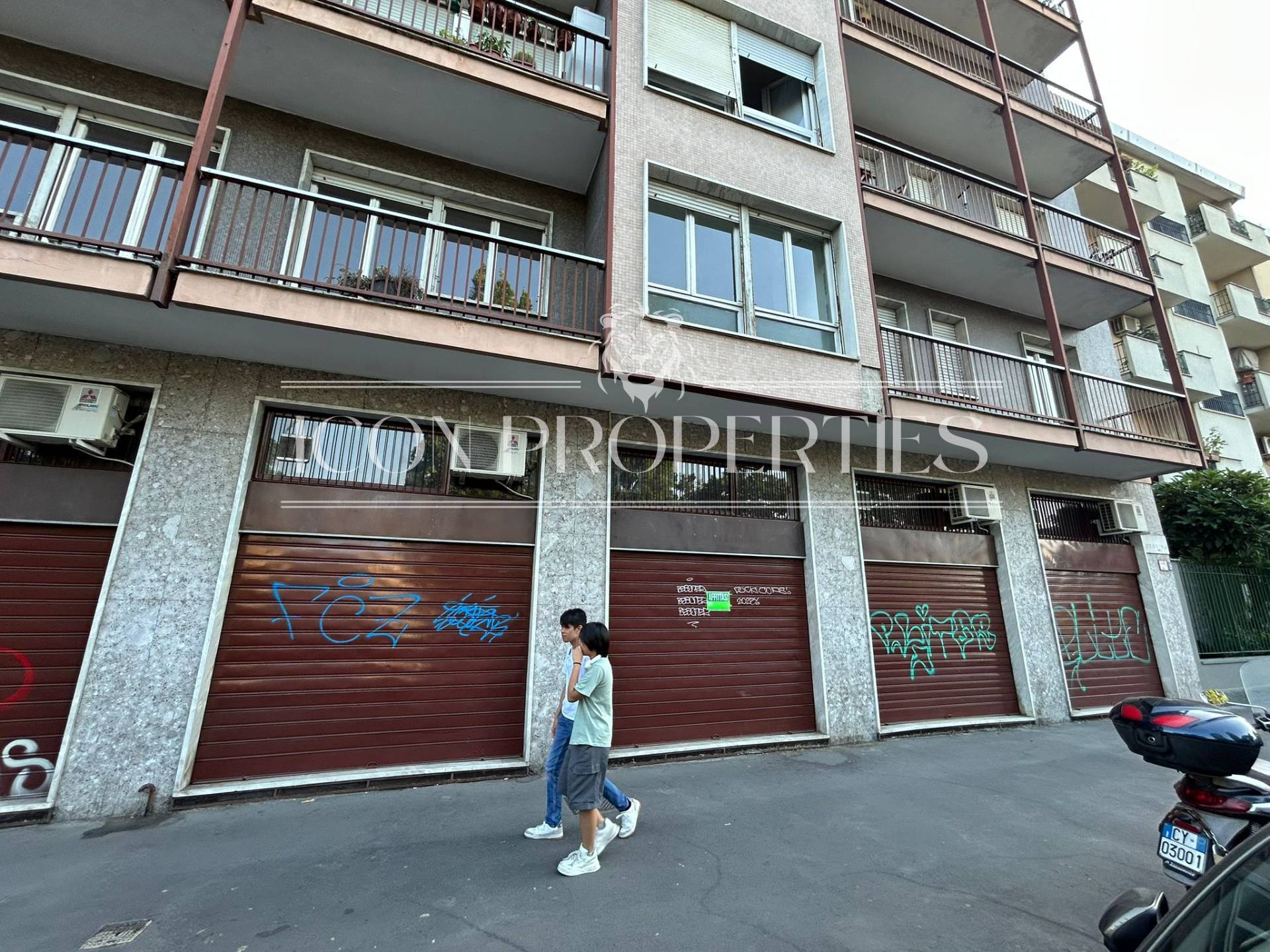 Negozio in affitto a Milano, Cenisio