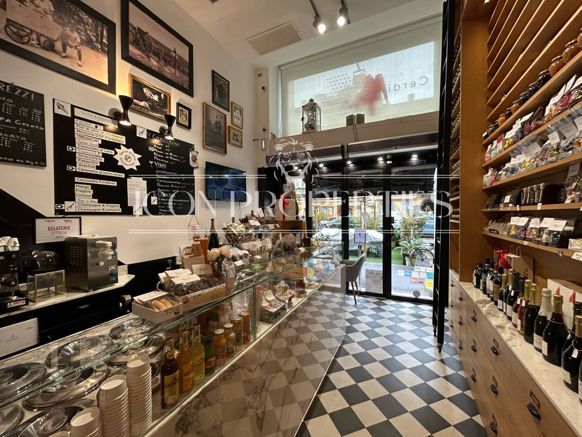 Negozio in affitto a Milano, Cairoli