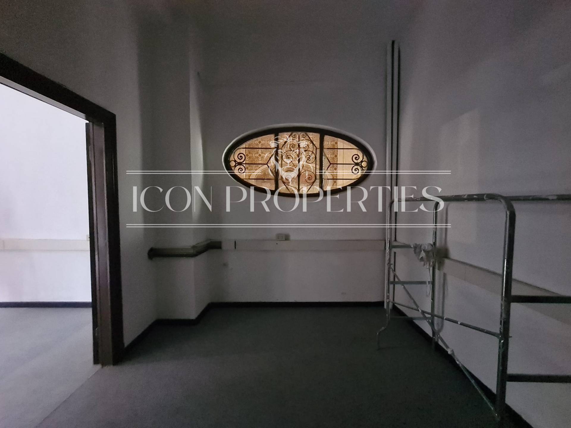 Ufficio in vendita a Milano, Navigli