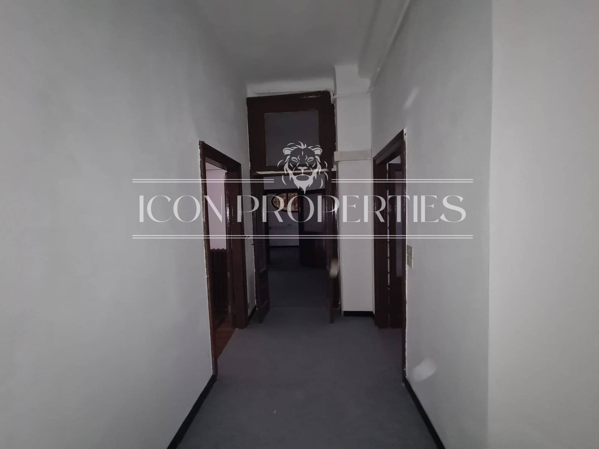 Ufficio in vendita a Milano, Navigli