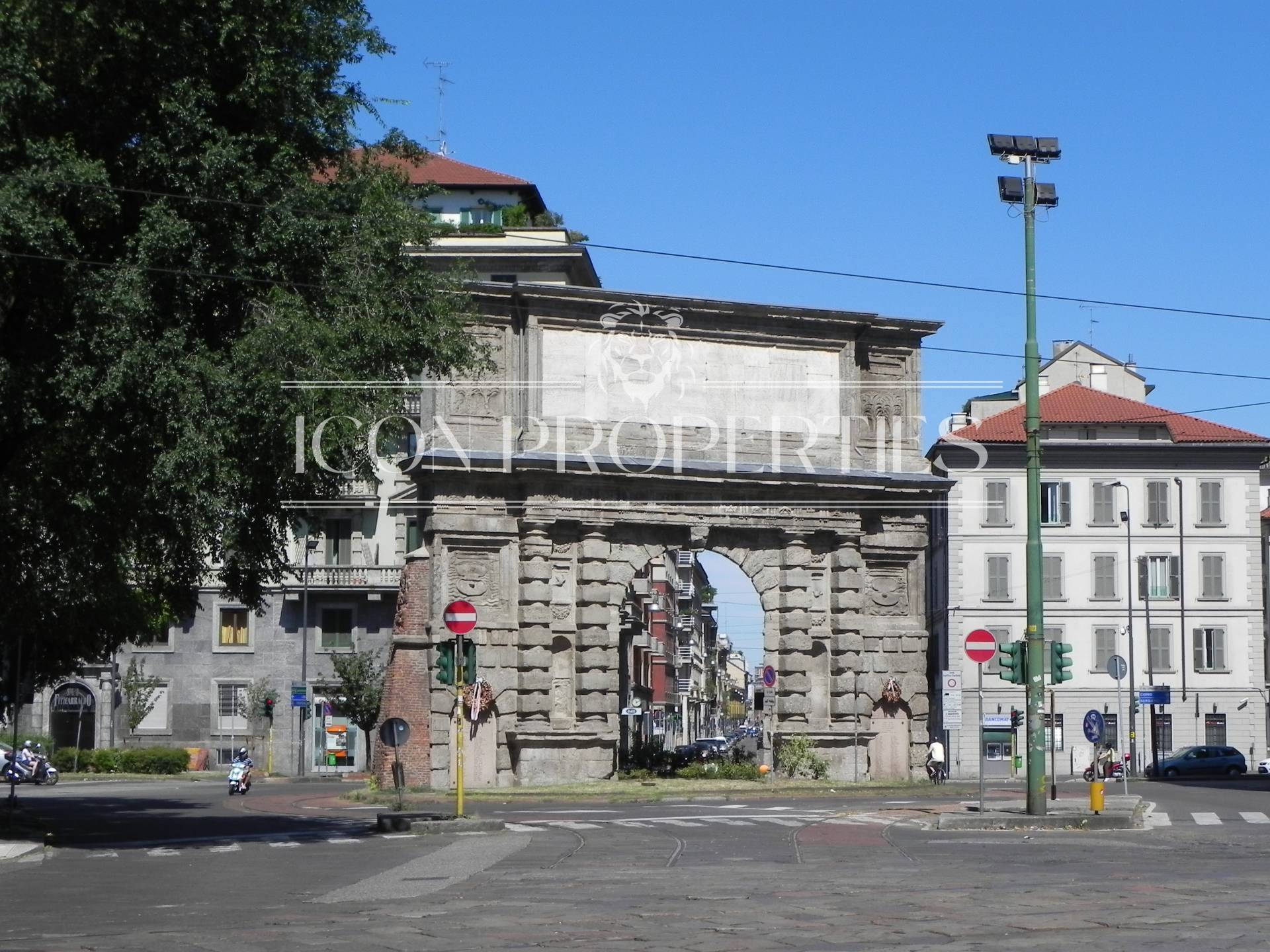 Ufficio in vendita a Milano, P.ta Romana