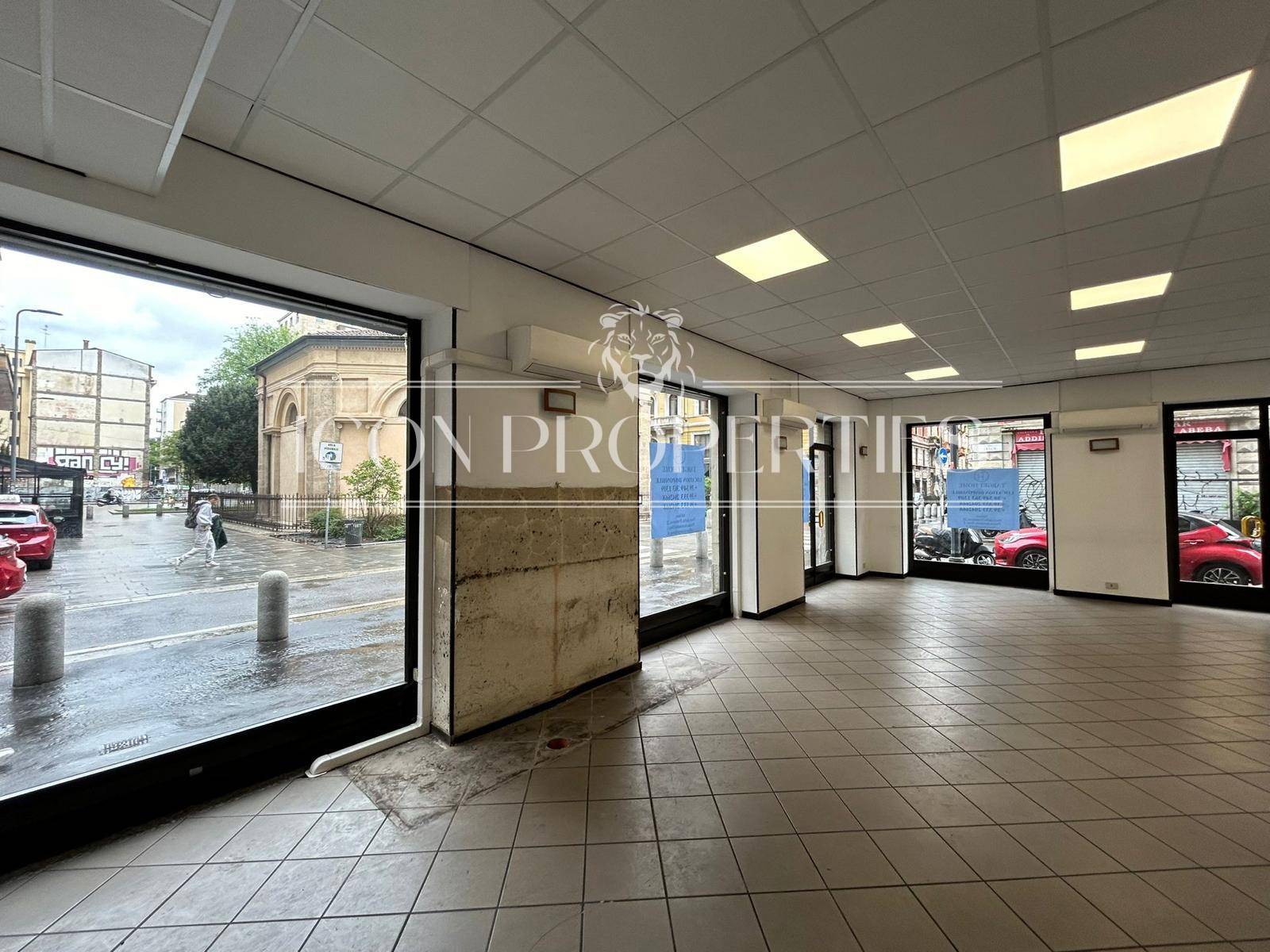 Negozio in affitto a Milano, P.ta Venezia
