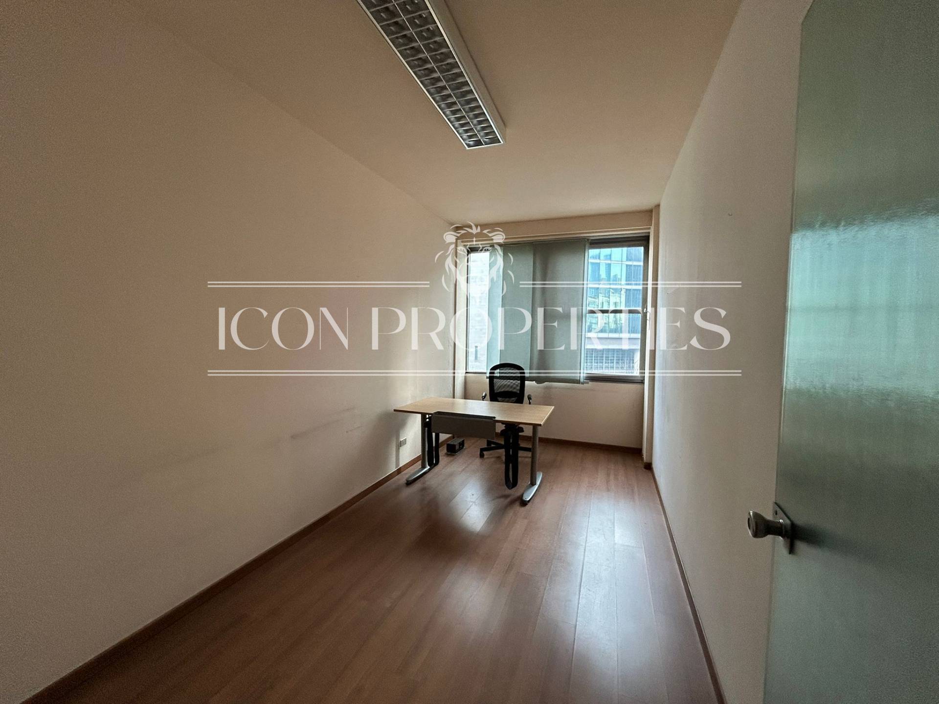 Ufficio in vendita a Milano, Isola