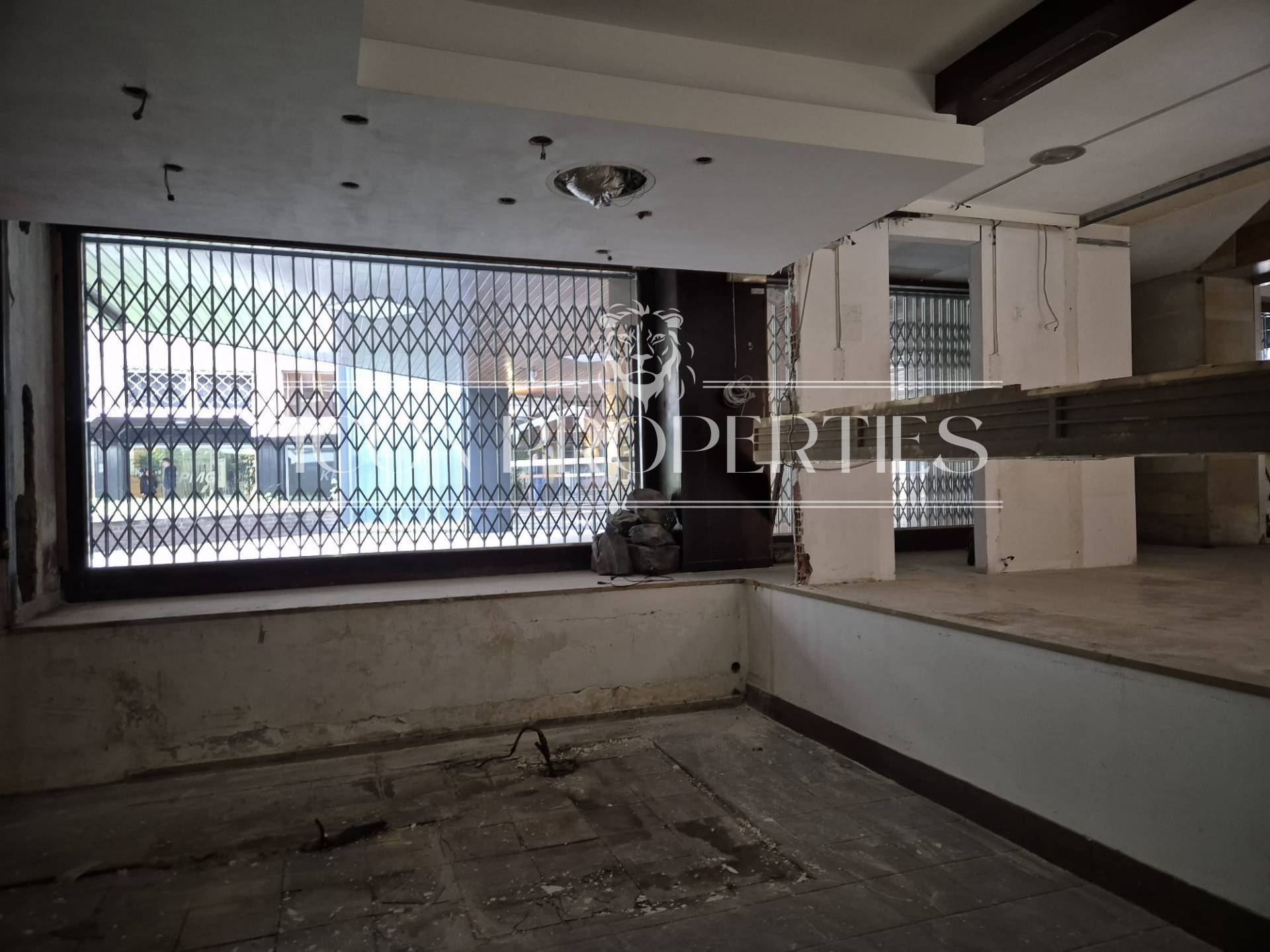 Laboratorio in vendita a Milano, Repubblica