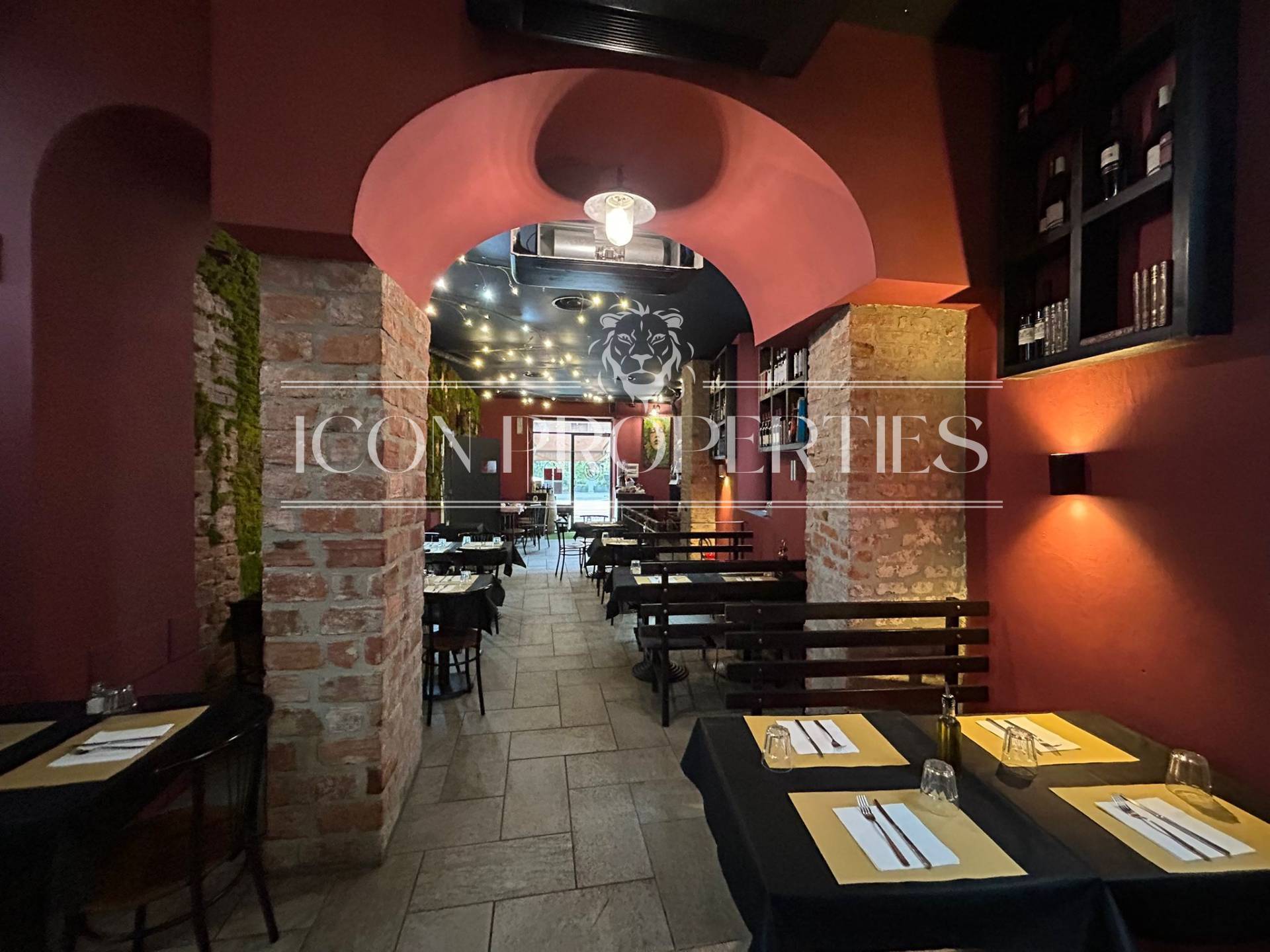 Negozio in affitto a Milano, Romolo