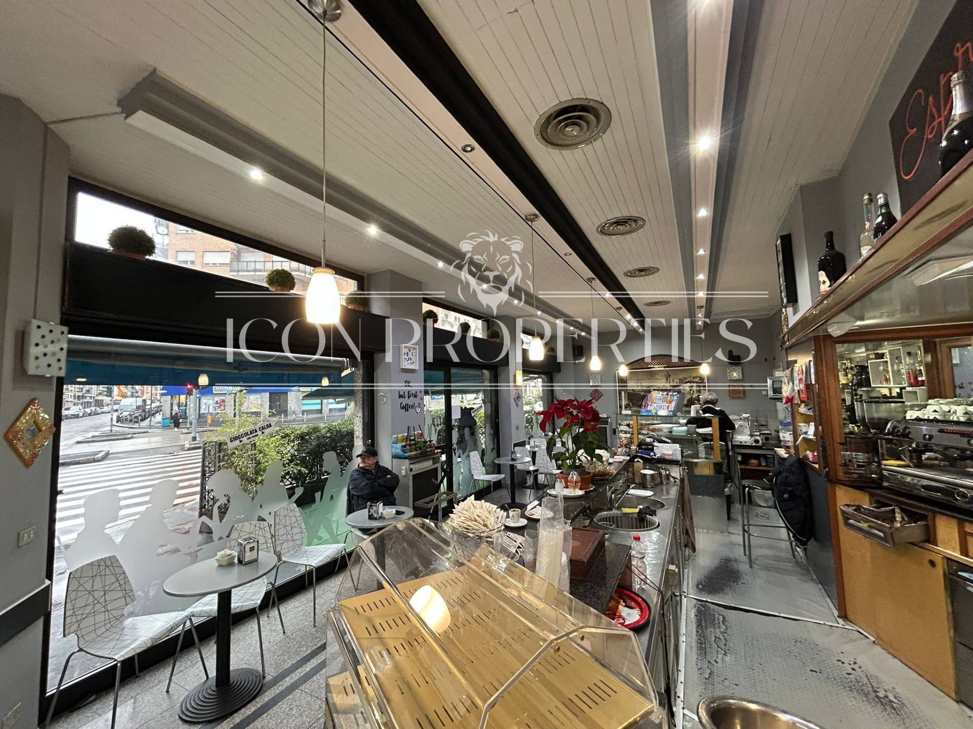 Negozio in affitto a Milano, Romolo